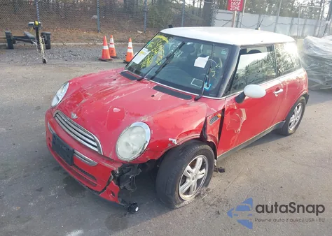 2006 Mini Cooper z USA, uszkodzony, nr VIN WMWRC33516TJ77300